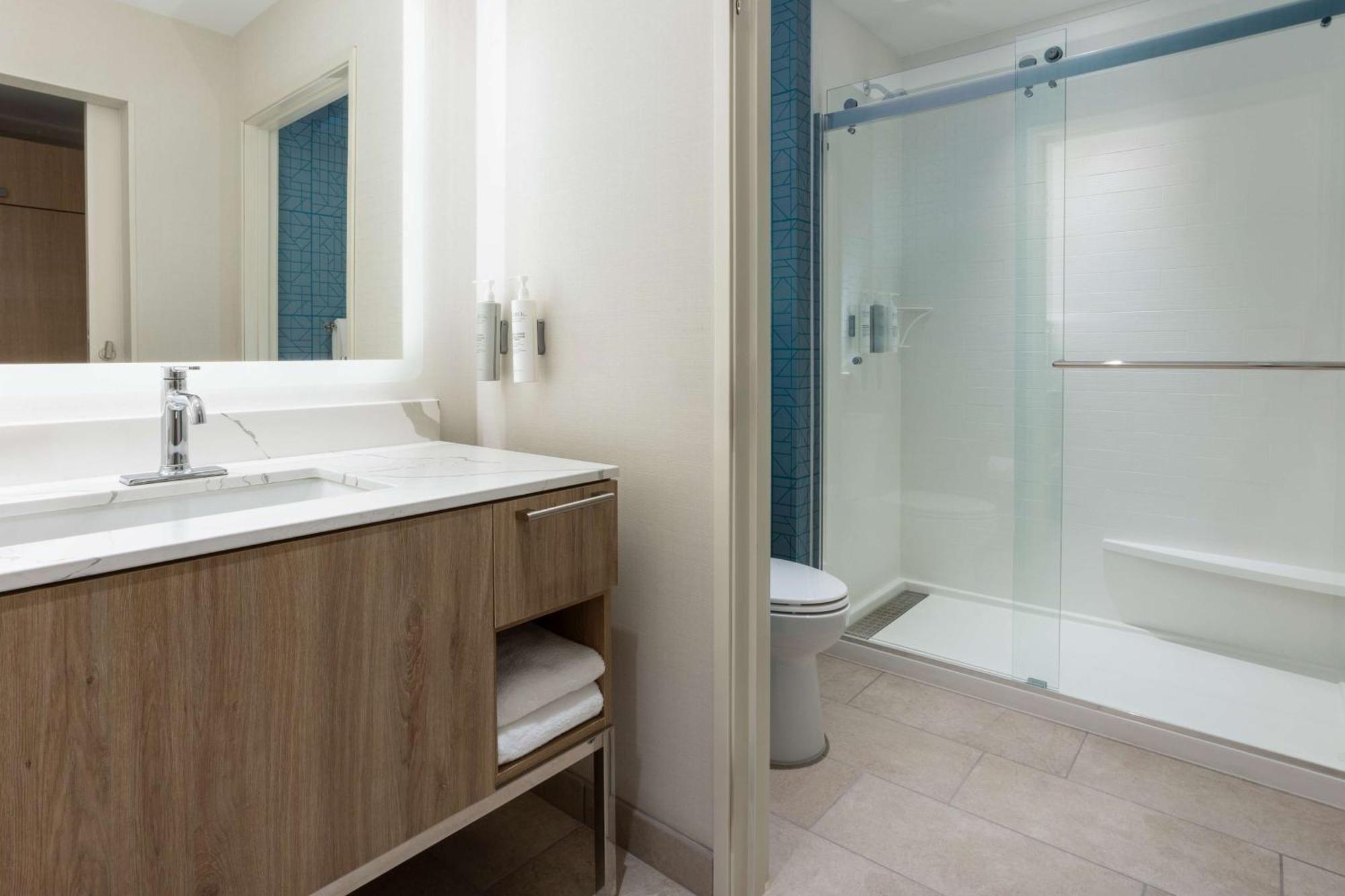 Homewood Suites By Hilton Cypress Orange County Esterno foto