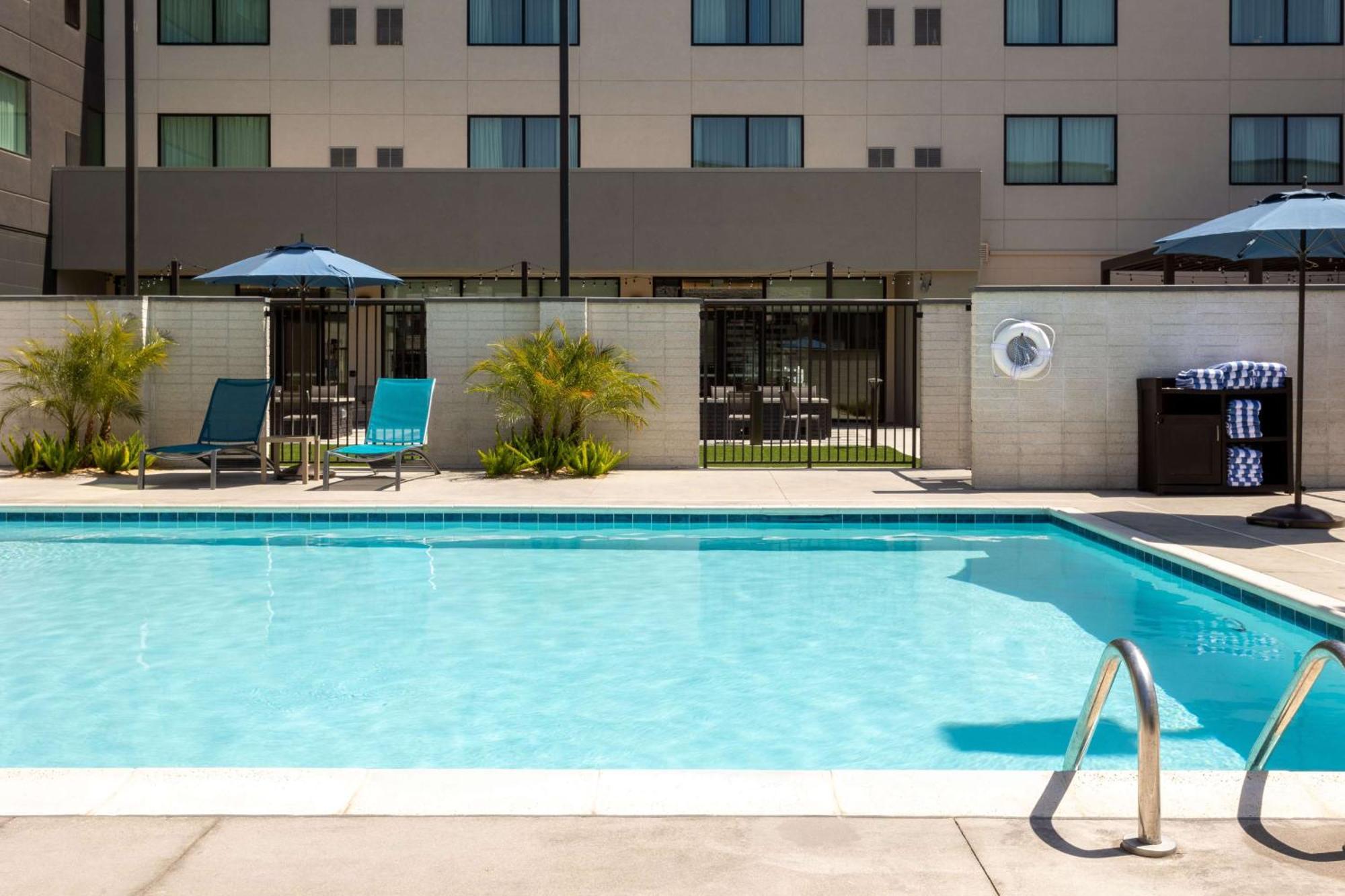 Homewood Suites By Hilton Cypress Orange County Esterno foto